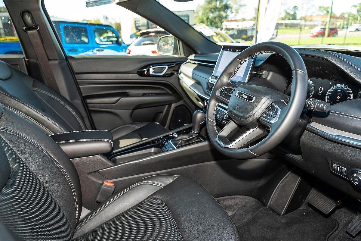 2022 Jeep Compass S-Limited M6