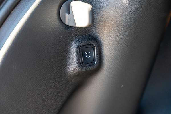 2022 Jeep Compass S-Limited M6