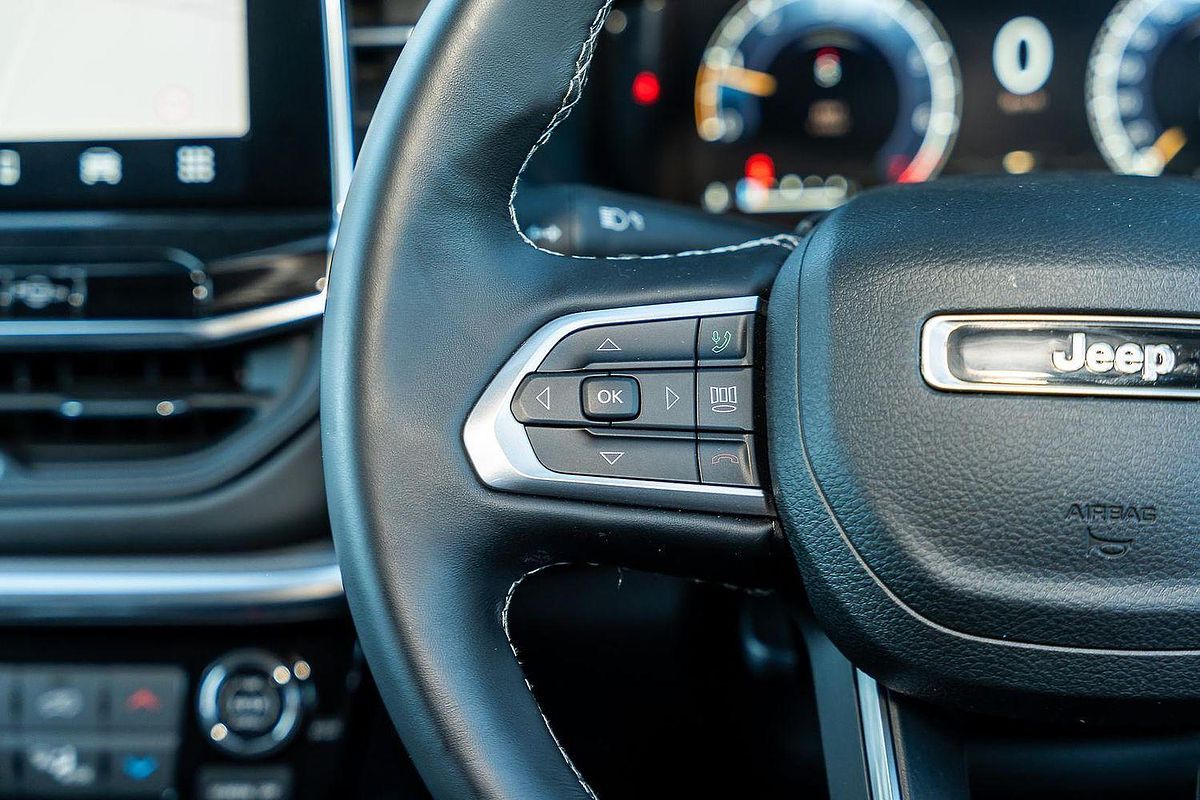 2022 Jeep Compass S-Limited M6
