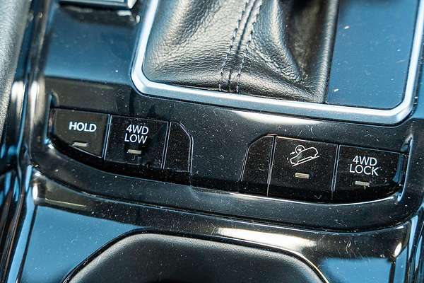2022 Jeep Compass S-Limited M6