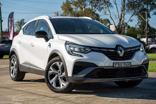2022 Renault Captur R.S. Line XJB
