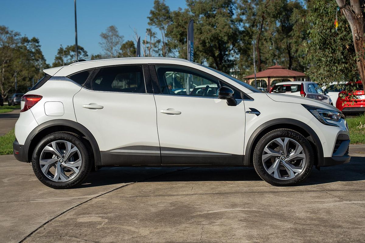 2022 Renault Captur R.S. Line XJB