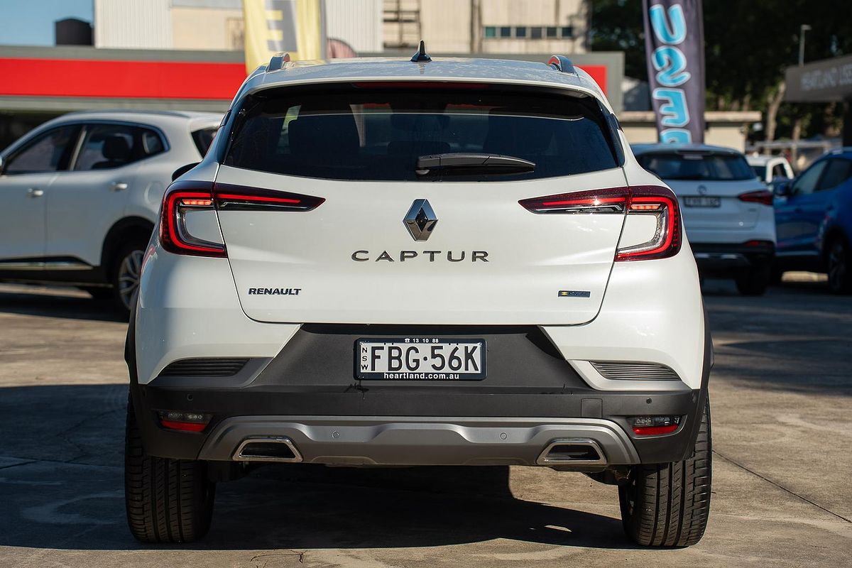 2022 Renault Captur R.S. Line XJB