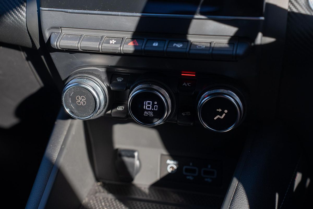 2022 Renault Captur R.S. Line XJB