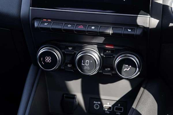 2022 Renault Captur Intens XJB