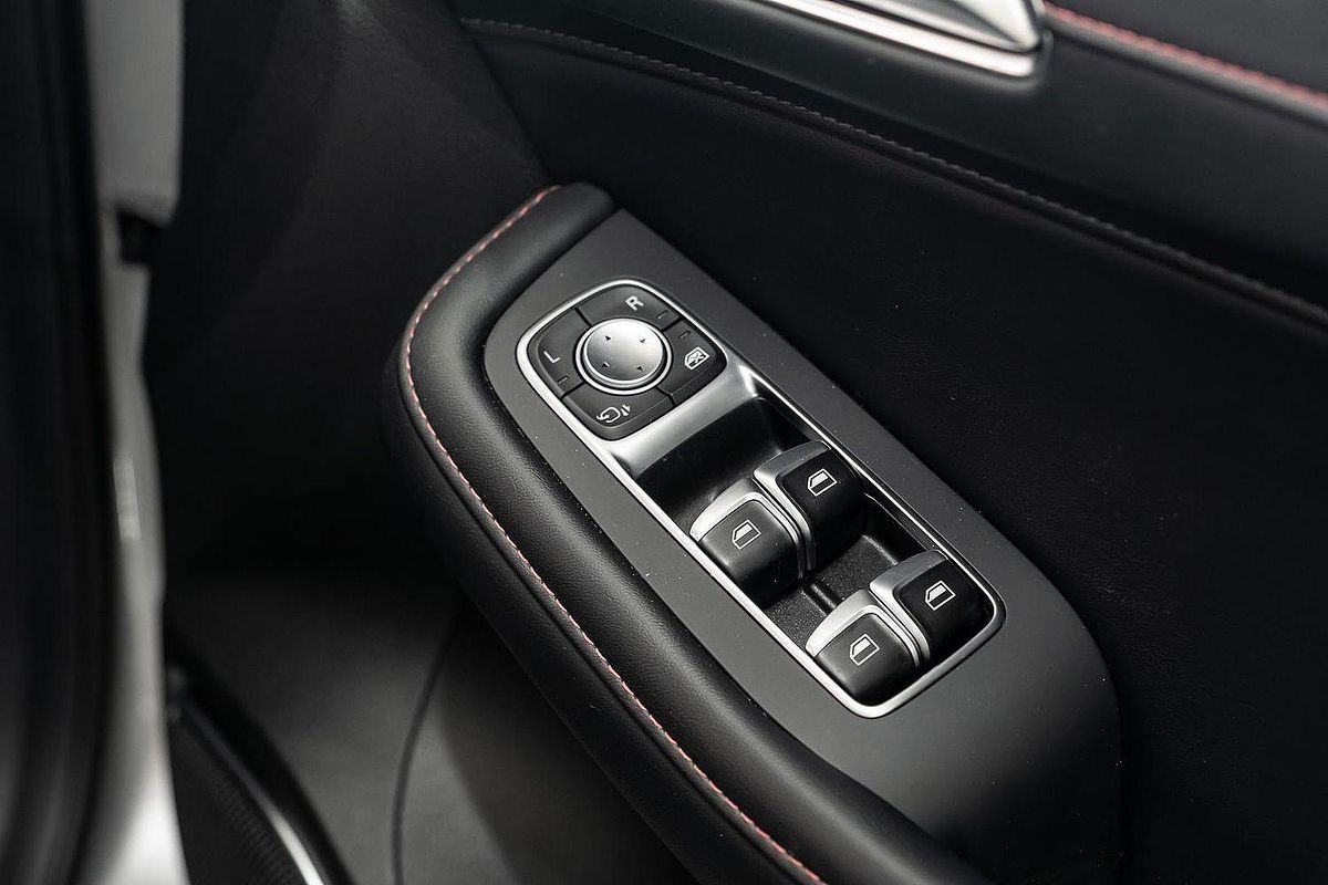 2022 MG HS Plus EV Excite SAS23