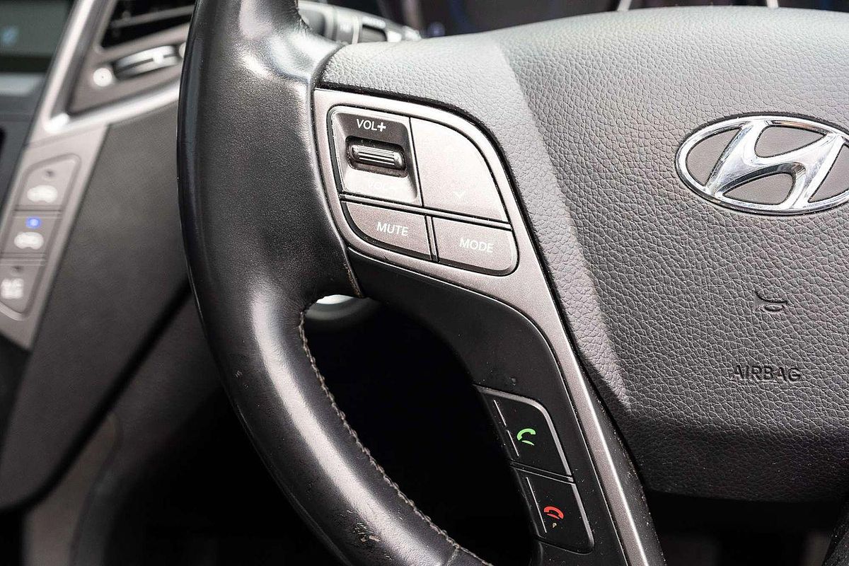 2012 Hyundai Santa Fe Highlander CM