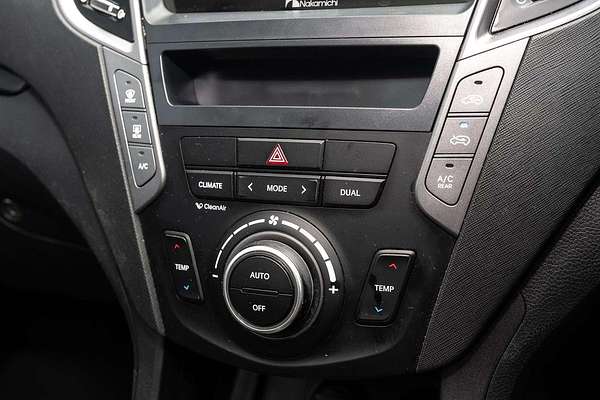 2012 Hyundai Santa Fe Highlander CM