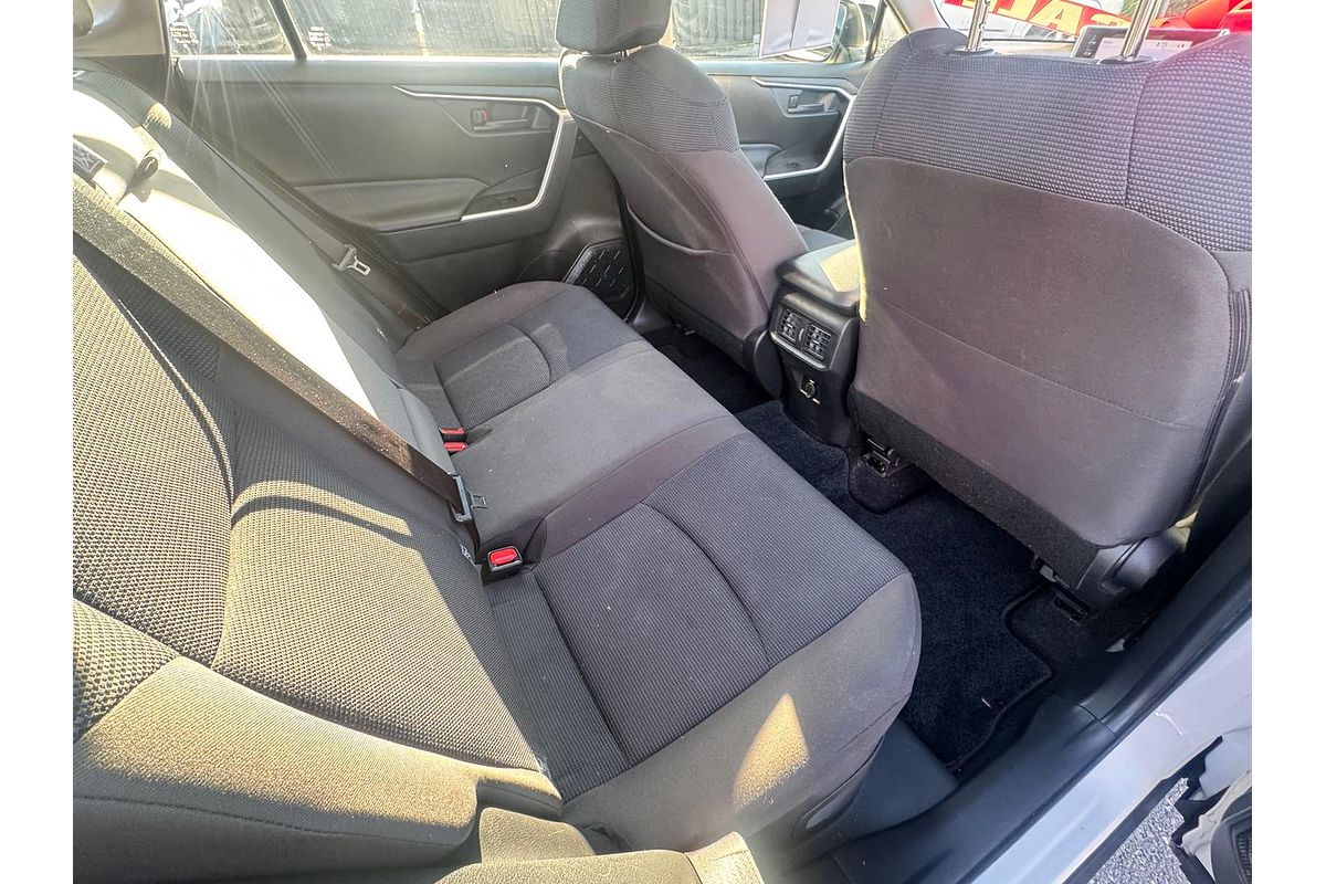 2020 Toyota RAV4 GX AXAH54R