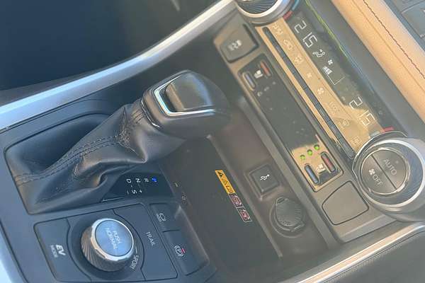 2022 Toyota RAV4 Cruiser AXAH54R