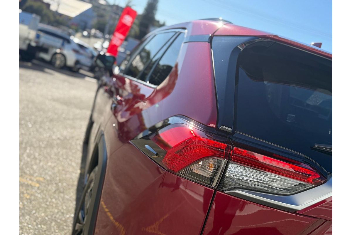 2022 Toyota RAV4 Cruiser AXAH54R