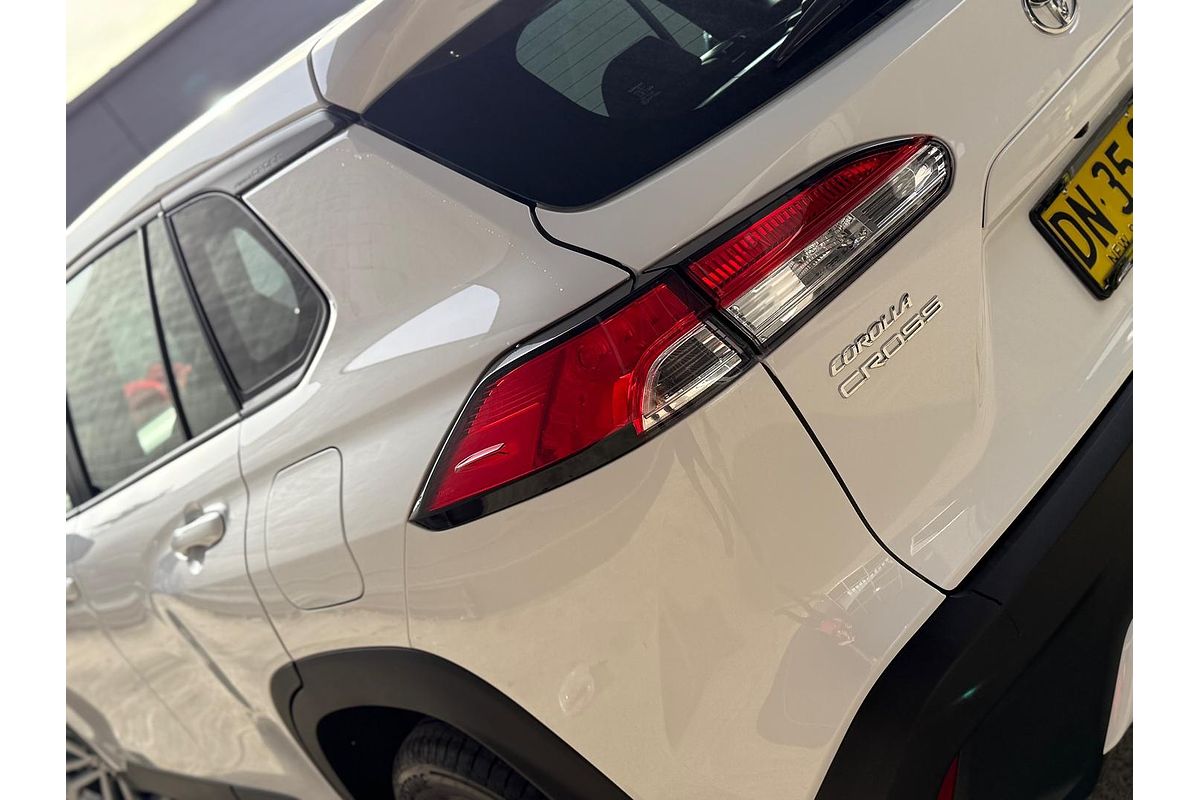 2025 Toyota Corolla Cross GX MXGH10R