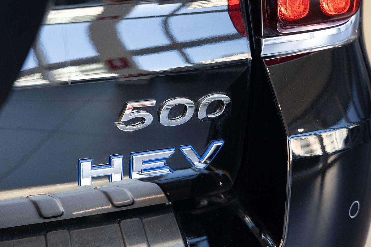 2025 GWM Tank 500 Ultra Hybrid P03
