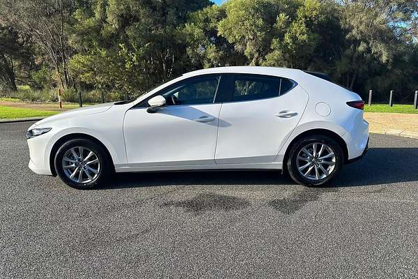 2025 Mazda 3 G20 Pure BP Series