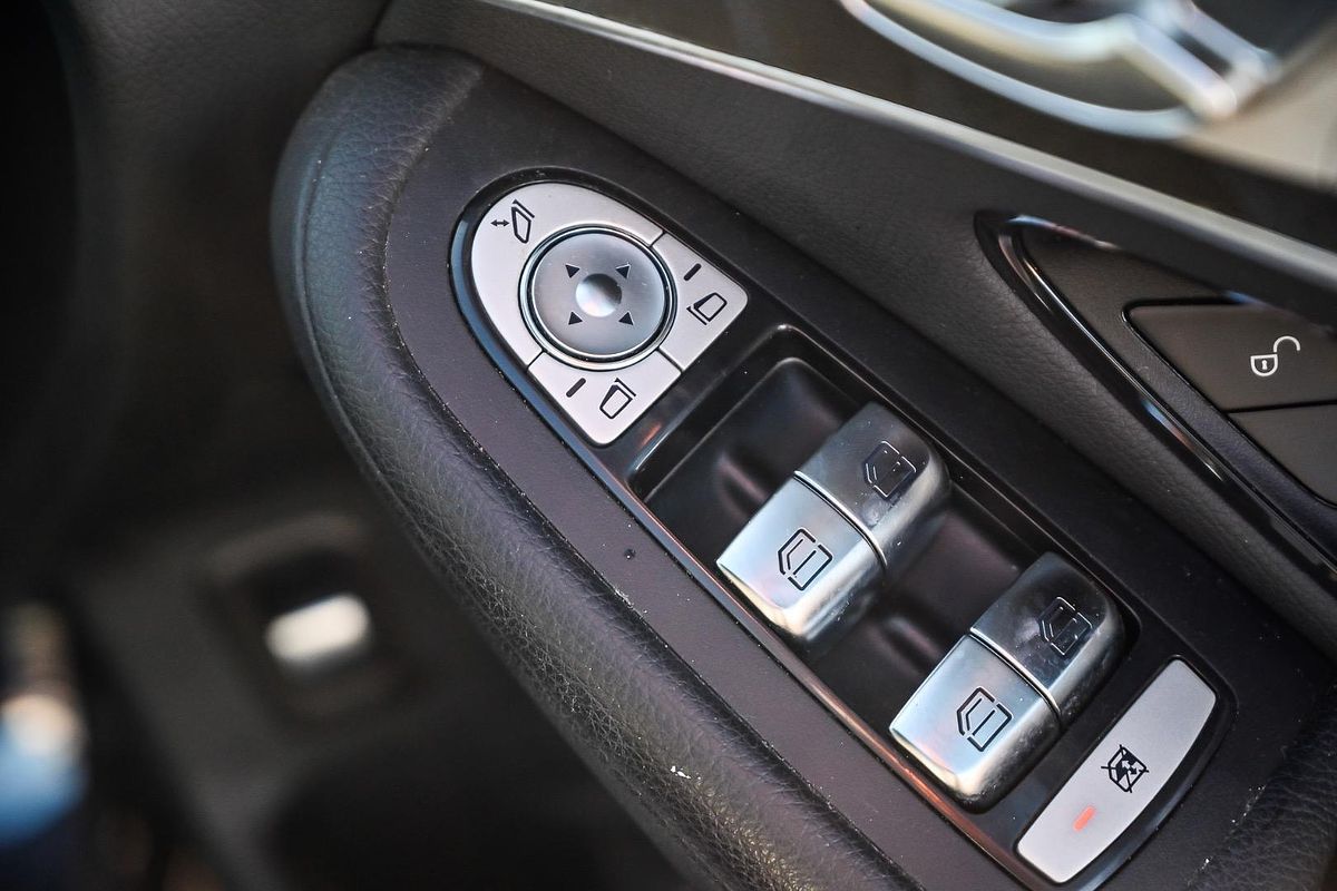 2020 Mercedes-Benz GLC-Class GLC200 X253