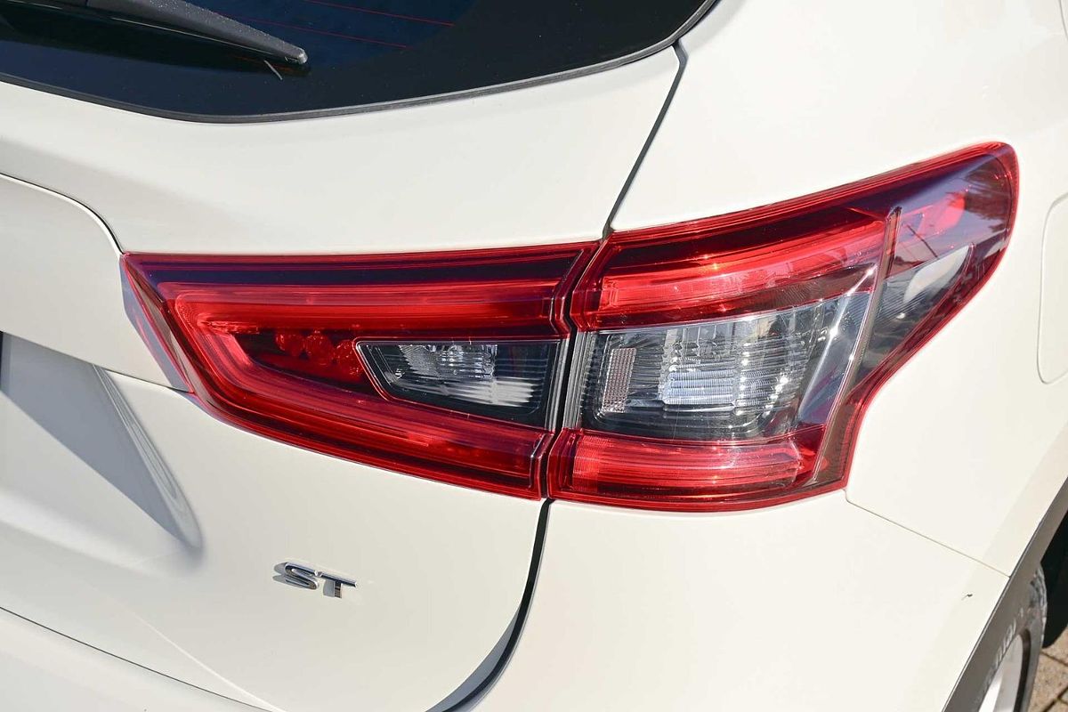 2018 Nissan QASHQAI ST J11 Series 2