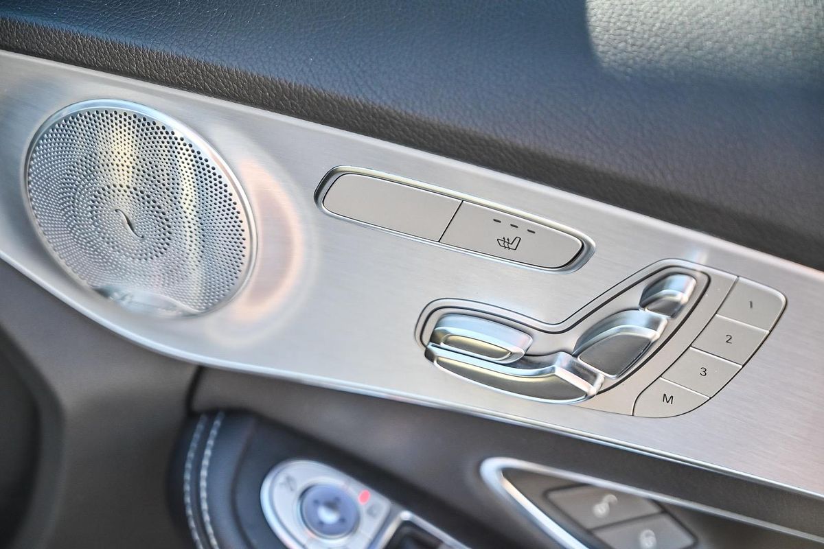 2018 Mercedes-Benz C-Class C300 W205