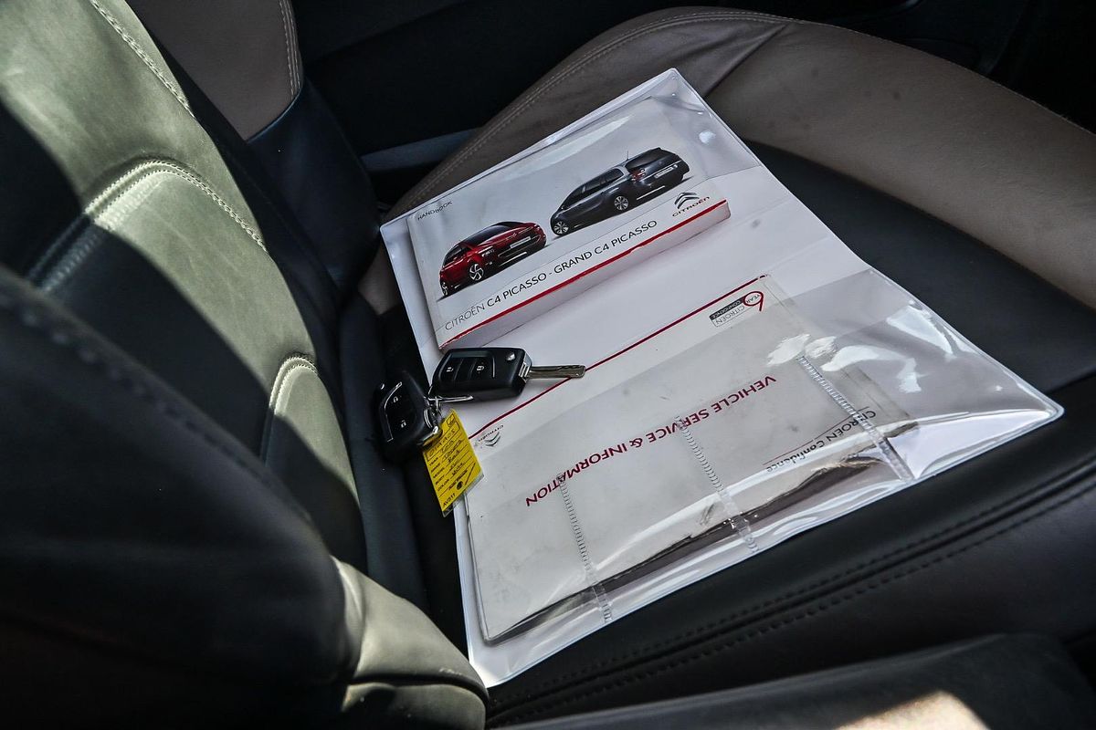 2015 Citroen Grand C4 Picasso Exclusive B7