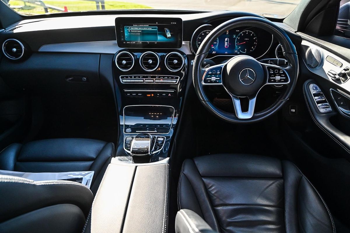 2018 Mercedes-Benz C-Class C300 W205