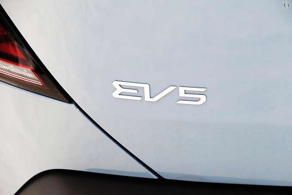 2025 Kia EV5 Air Standard Range OVc