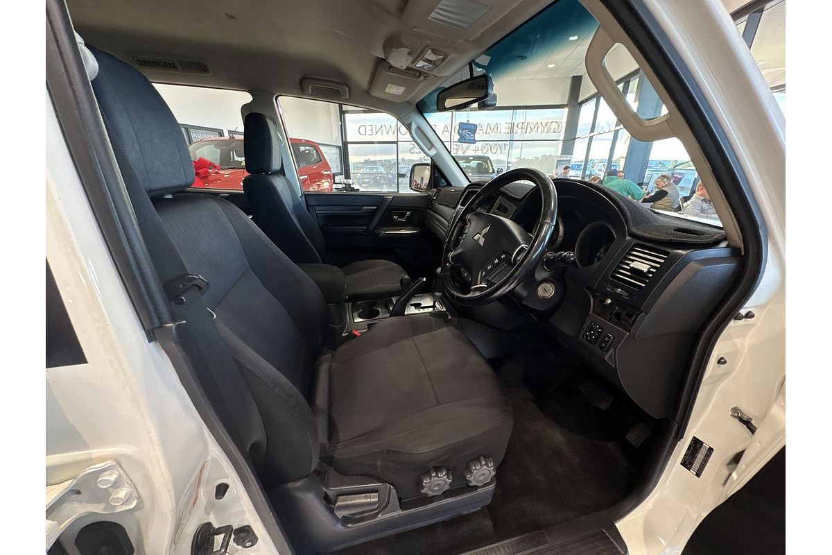 2019 Mitsubishi Pajero GLX NX