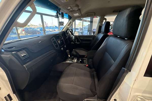 2019 Mitsubishi Pajero GLX NX