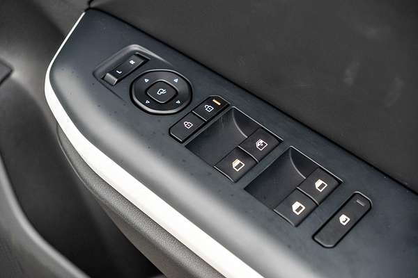 2025 Kia K4 GT-Line CL4m