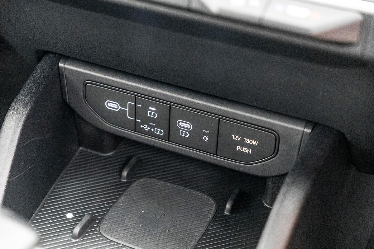 2025 Kia K4 GT-Line CL4m