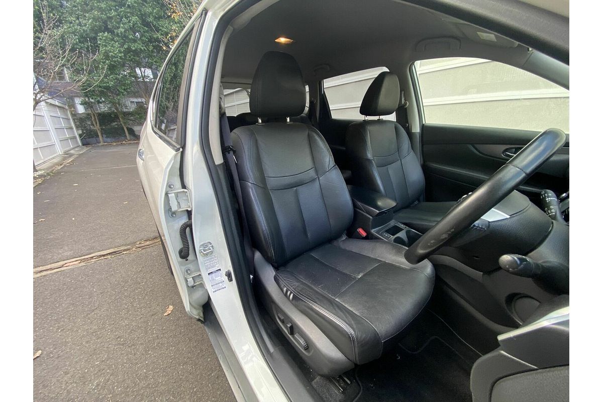 2015 Nissan X-TRAIL ST-L T32