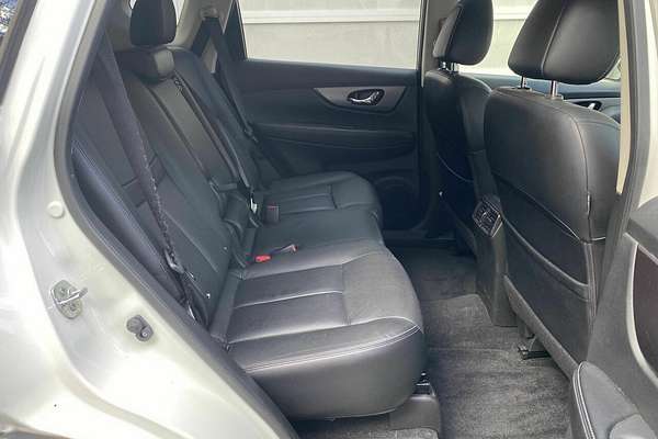 2015 Nissan X-TRAIL ST-L T32
