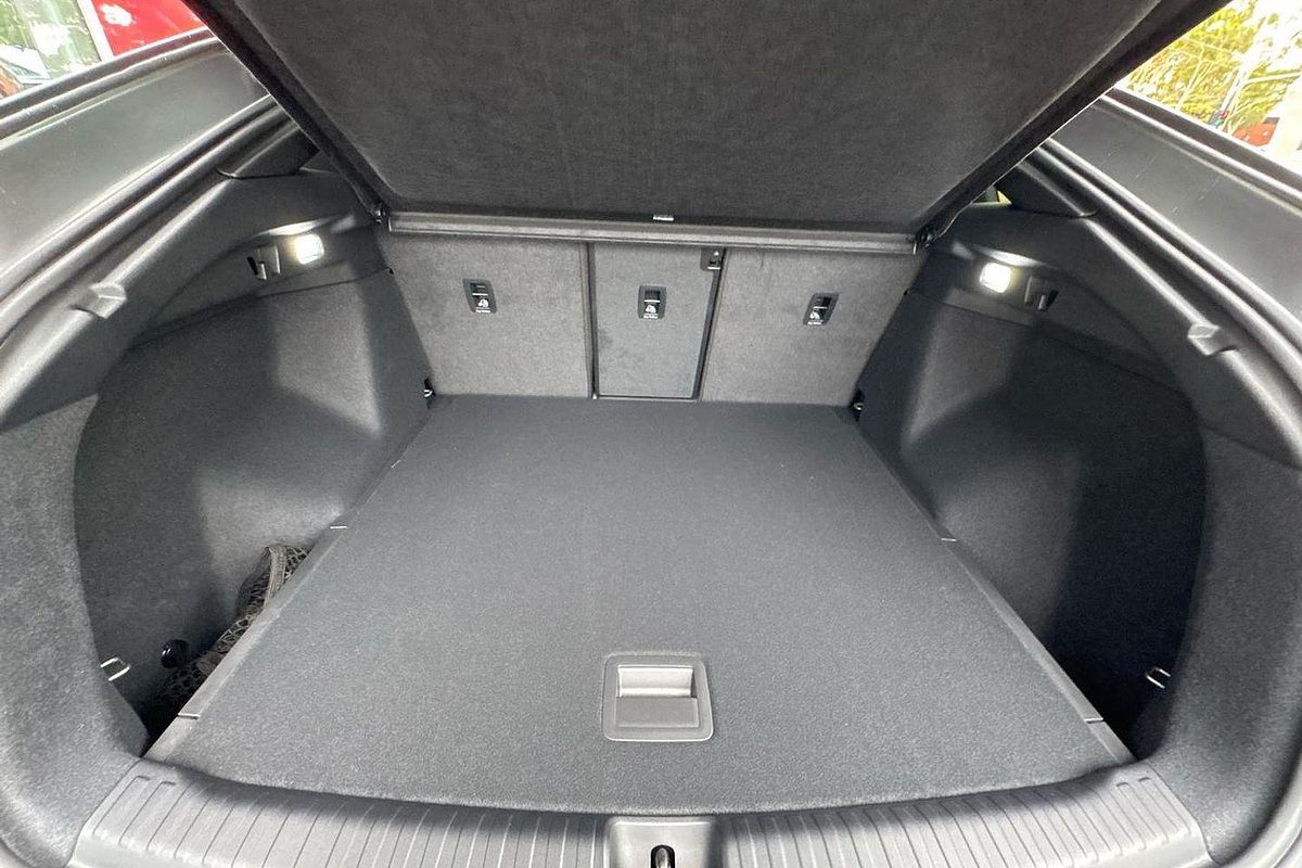 2024 Audi Q4 e-tron 55 F4