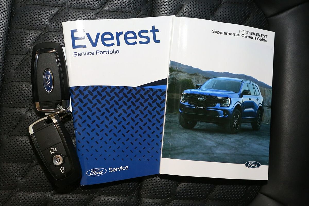2024 Ford Everest Platinum 3.0L