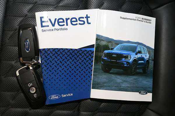 2024 Ford Everest Platinum 3.0L