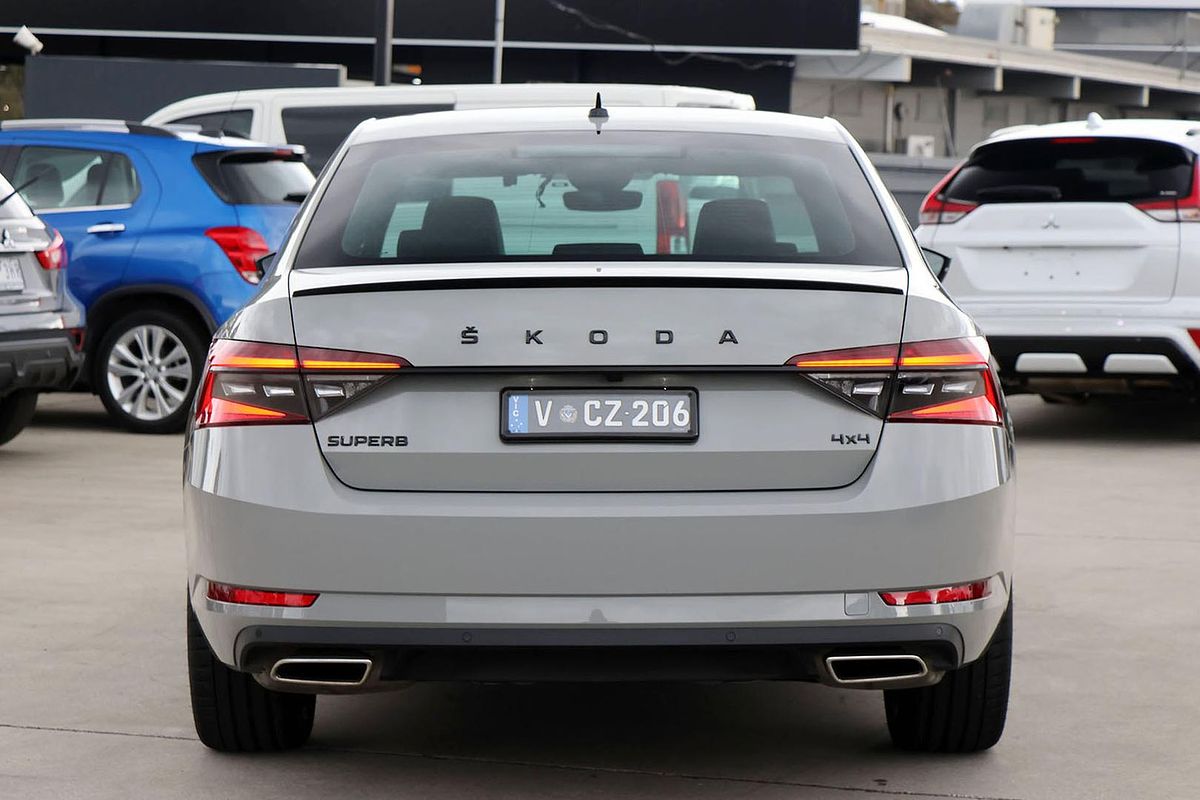 2023 SKODA Superb 206TSI SportLine NP