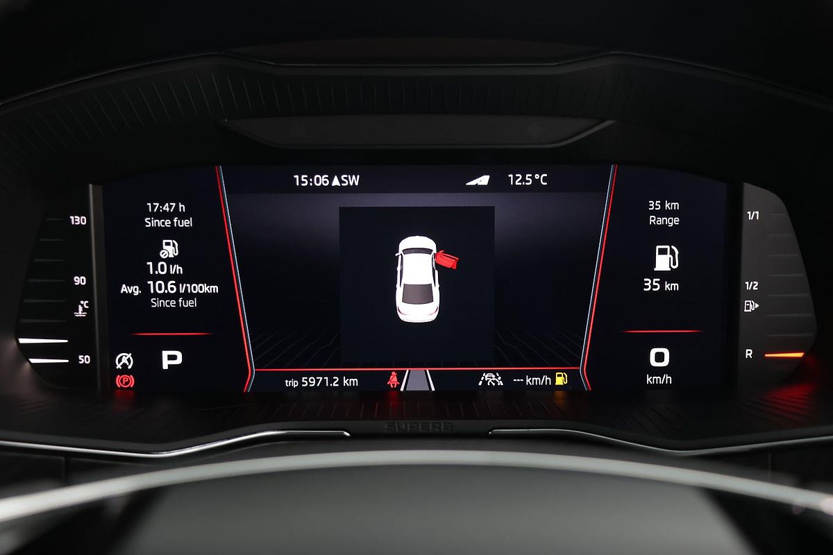 2023 SKODA Superb 206TSI SportLine NP