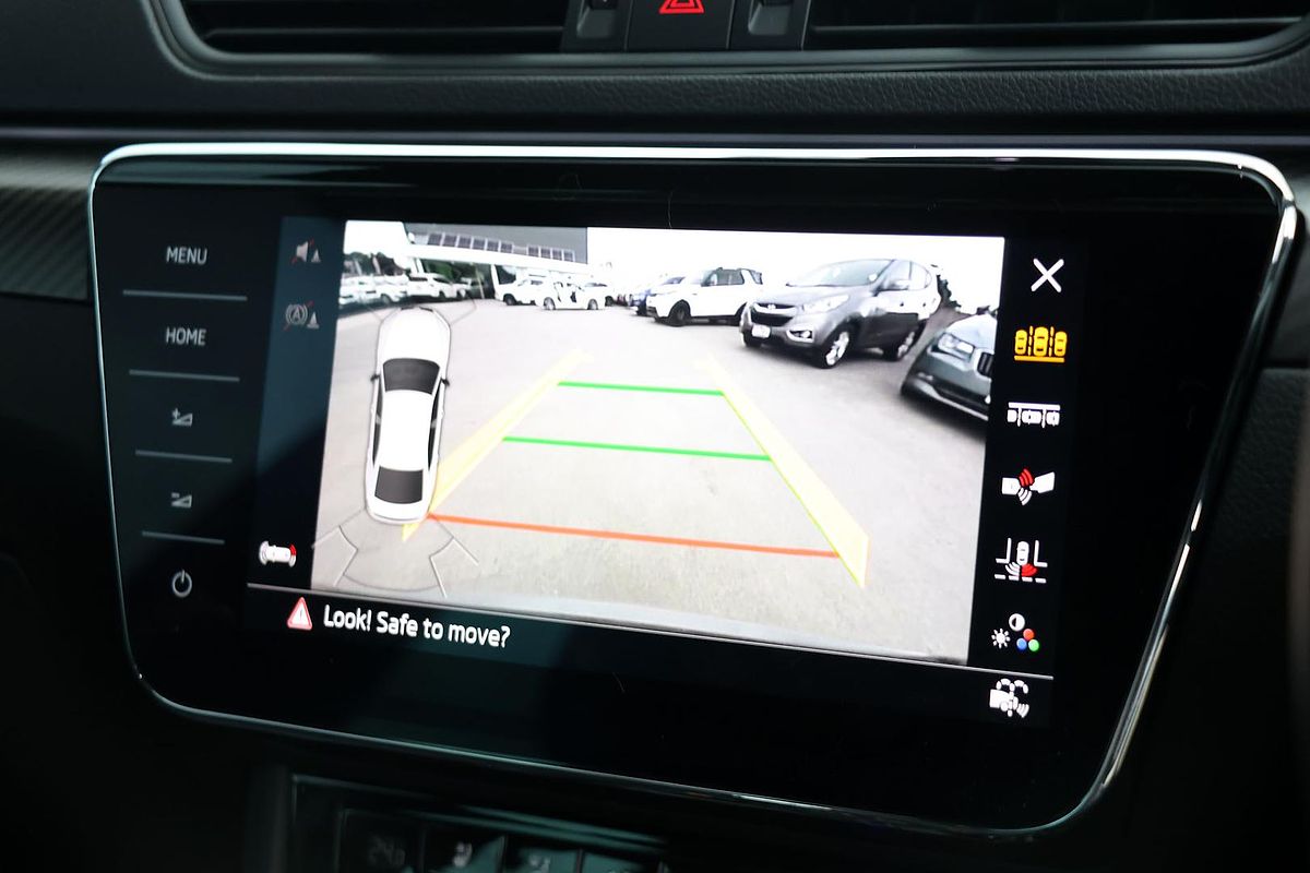 2023 SKODA Superb 206TSI SportLine NP