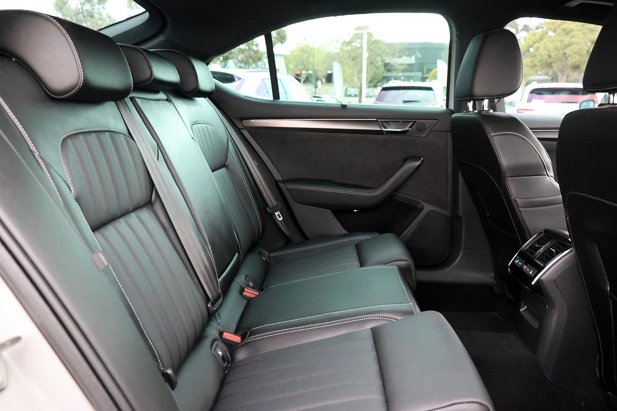 2023 SKODA Superb 206TSI SportLine NP
