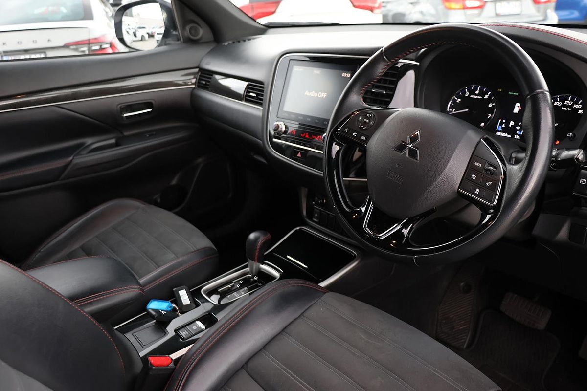 2020 Mitsubishi Outlander Black Edition ZL
