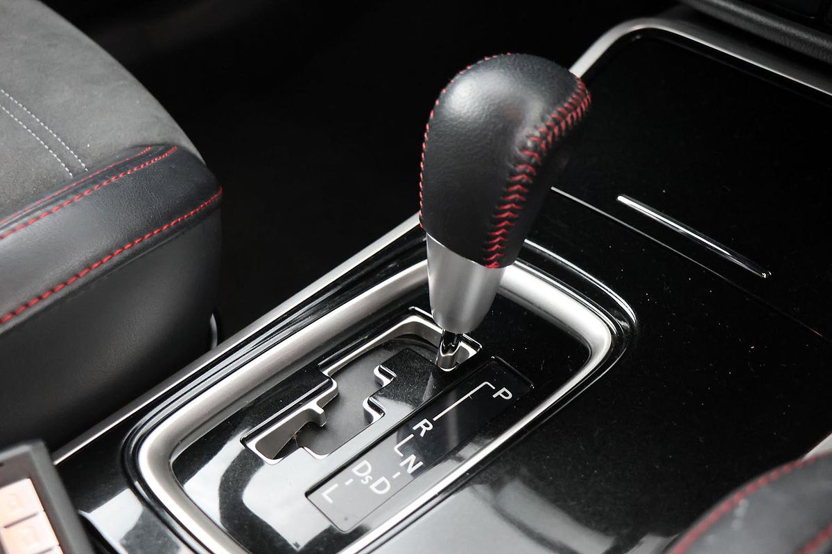 2020 Mitsubishi Outlander Black Edition ZL