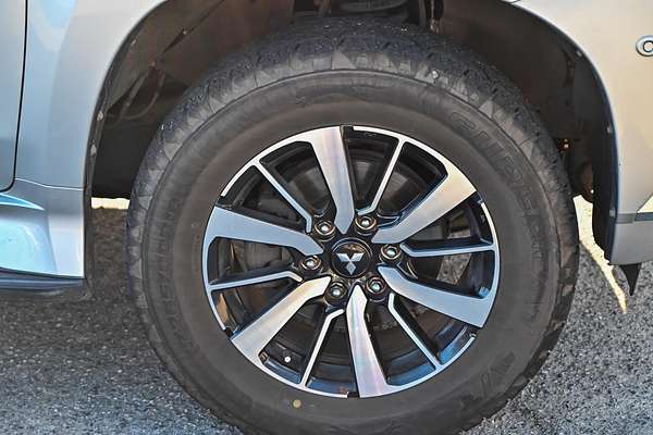 2016 Mitsubishi Pajero Sport Exceed QE
