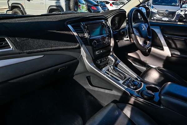 2016 Mitsubishi Pajero Sport Exceed QE