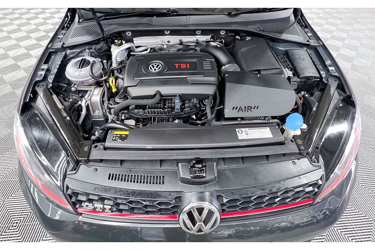 2015 Volkswagen Golf GTI 7