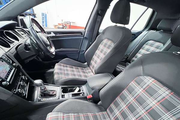 2015 Volkswagen Golf GTI 7