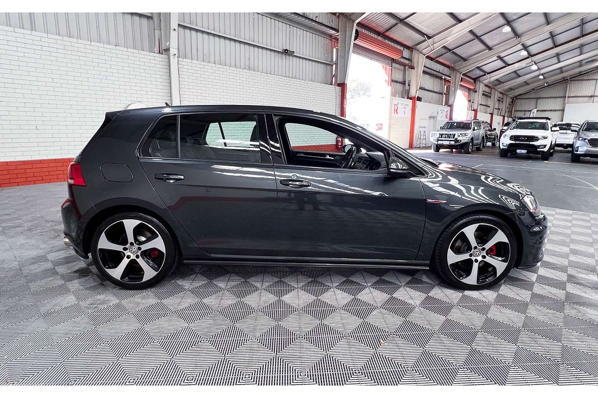 2015 Volkswagen Golf GTI 7