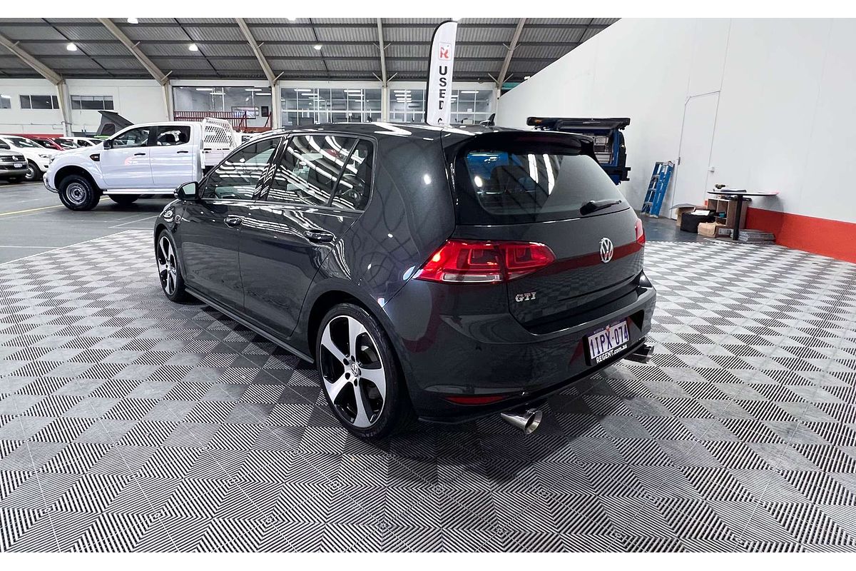 2015 Volkswagen Golf GTI 7