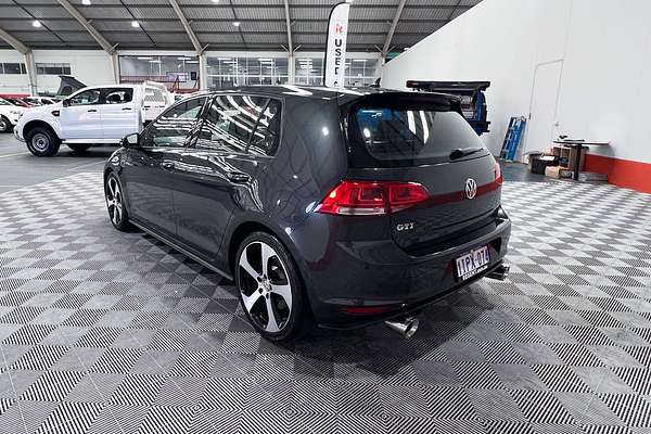 2015 Volkswagen Golf GTI 7