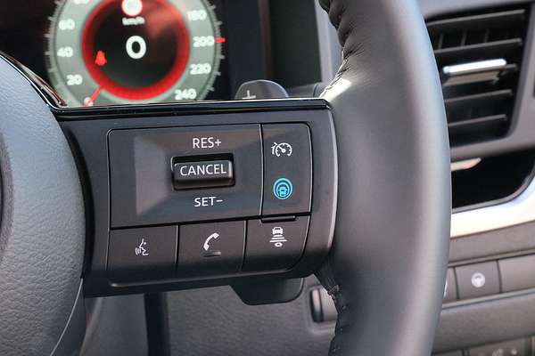 2023 Nissan QASHQAI Ti J12