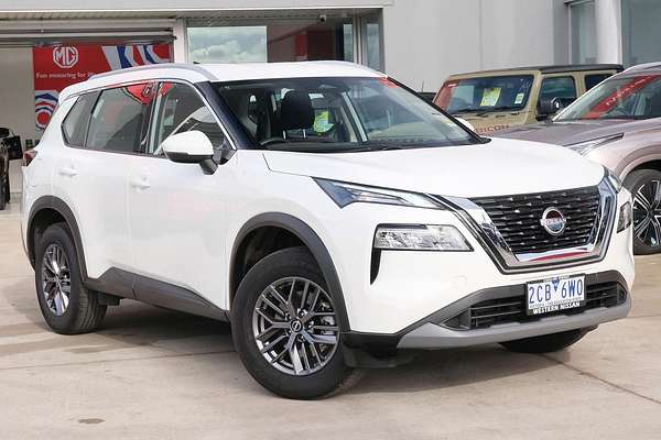 2025 Nissan X-TRAIL ST T33