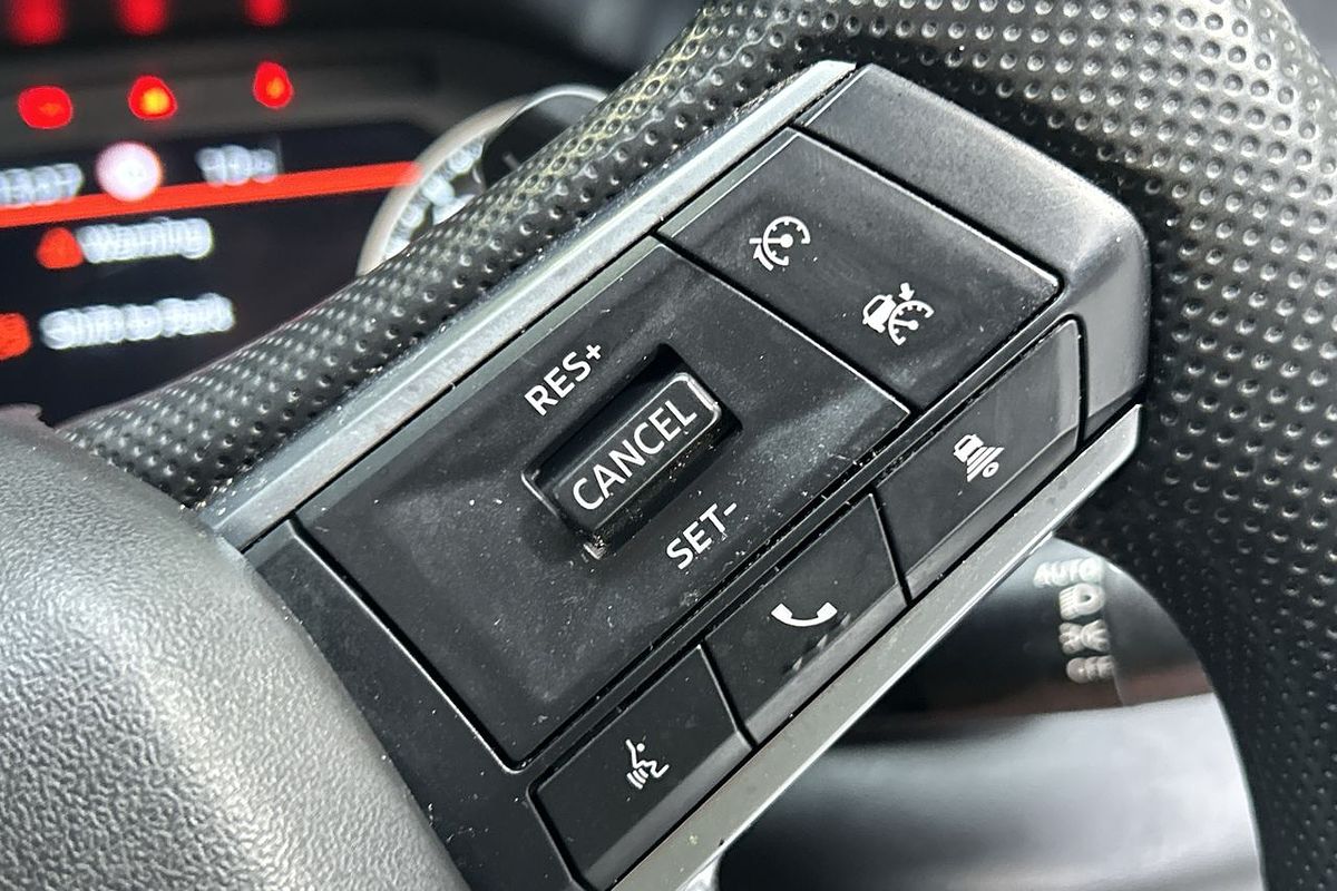 2023 Mitsubishi Outlander ES ZM