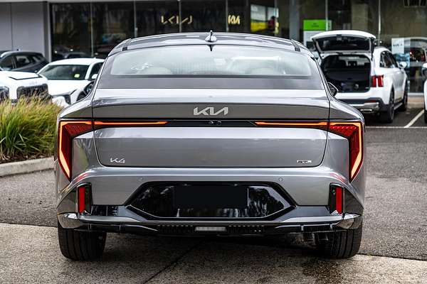 2025 Kia K4 GT-Line CL4m